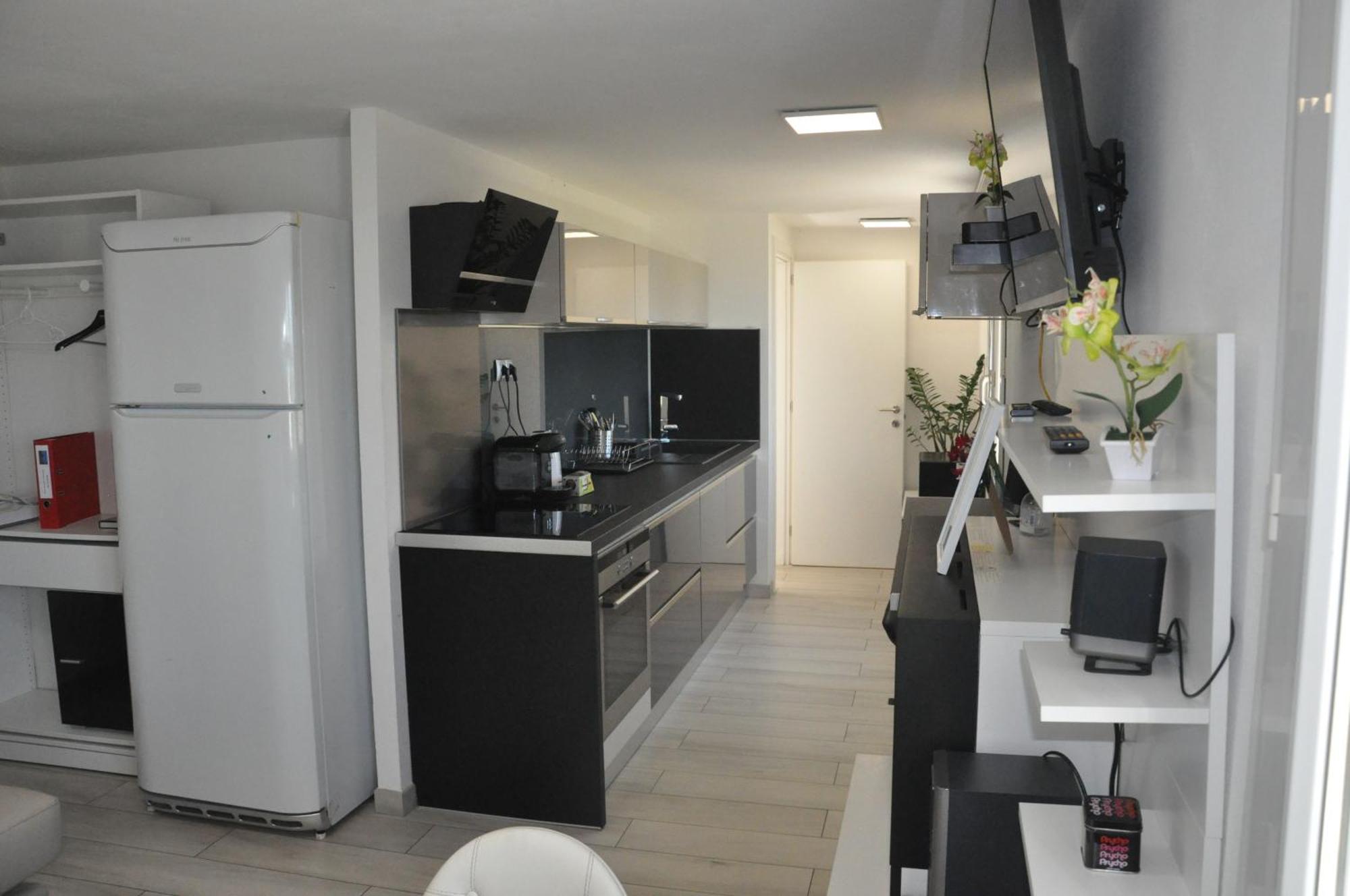 Skyline Apartments Кап д'Аил Екстериор снимка